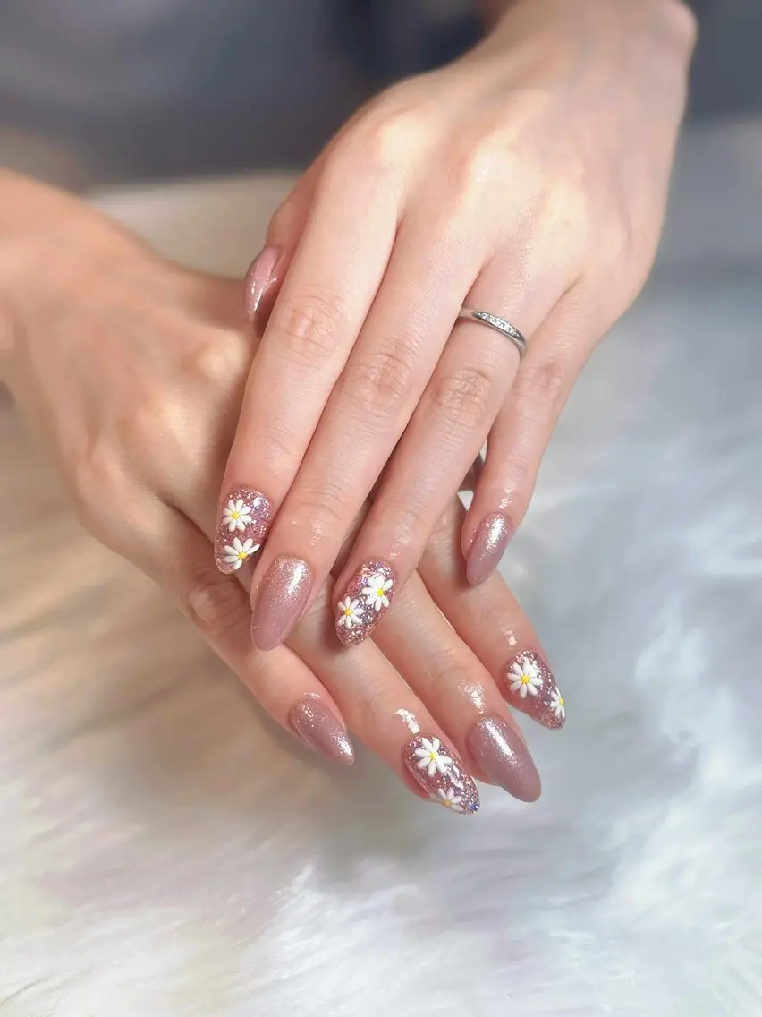 ネイル オーロラネイル チークネイル フットネイル フレンチネイル ジェルネイル ハンドネイル Nichi Nailsのネイルデザイン