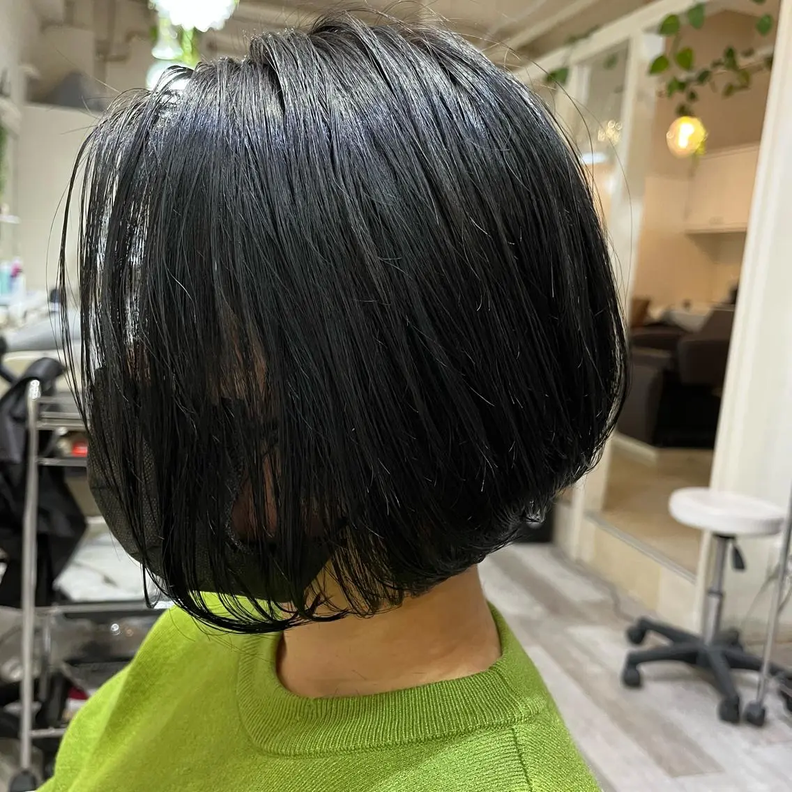 ショート ボブ カット トリートメント カラー職人 なかもと たつひろのヘアスタイル