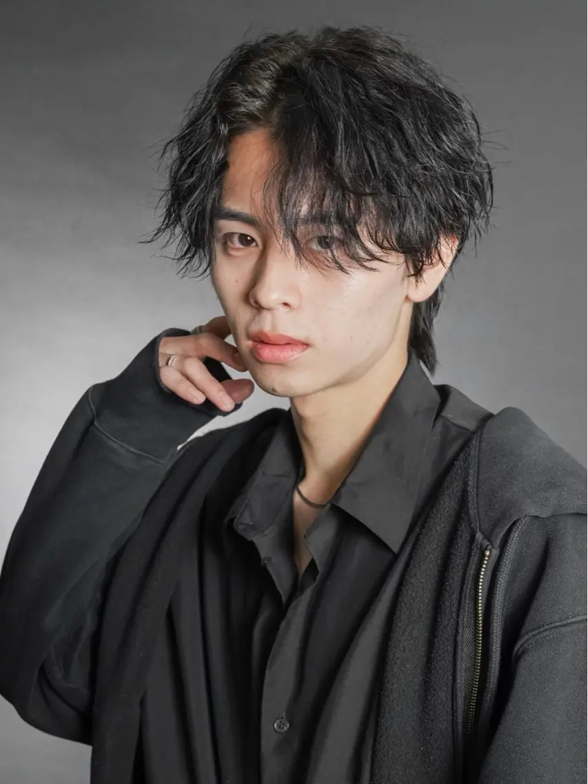 メンズカット+特殊パーマ(ツイスト系&波巻き)+クイックトリートメント(所要時間2時間半)の写真