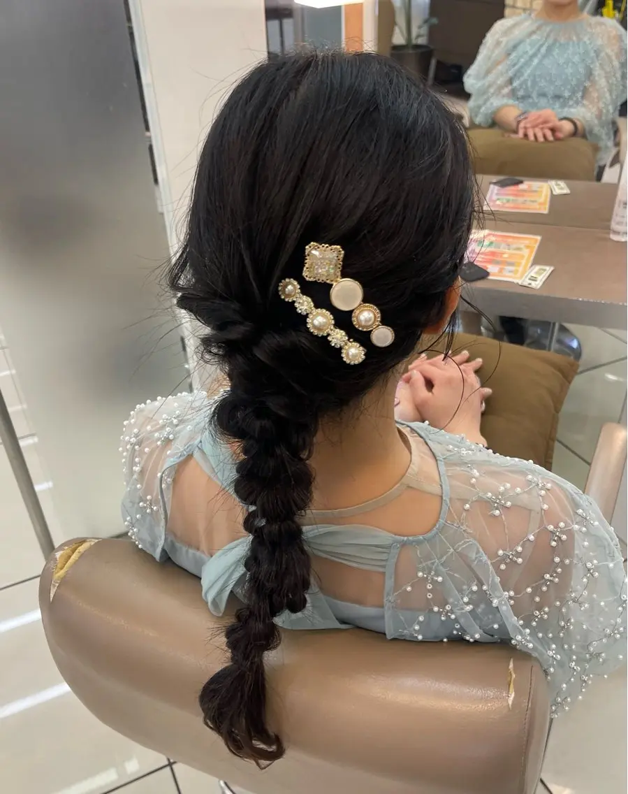ロング ヘアアレンジ 結婚式・ブライダル 羽エクステ/シール エクステ/横浜駅5分のヘアスタイル