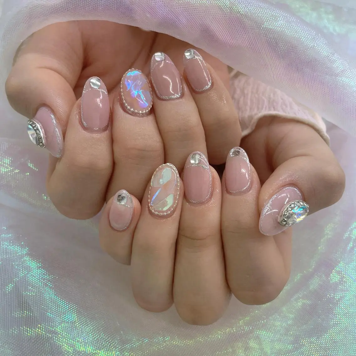 ネイル 🦋ネイルサロン ブラン🌈ゆりのネイルデザイン