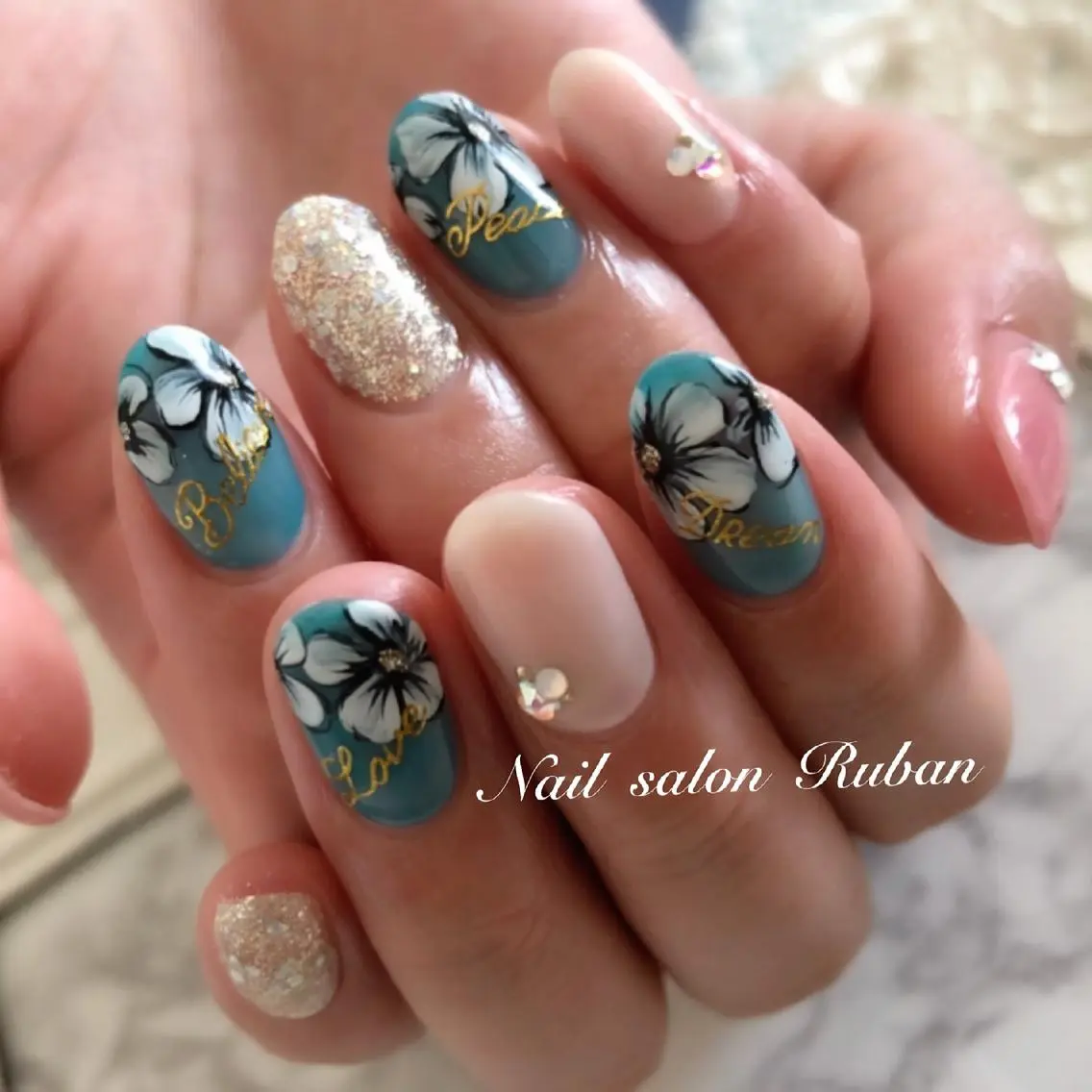 ネイル Nail salon Rubanのネイルデザイン
