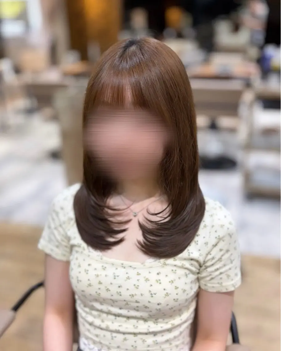 ミディアム ミディアムレイヤー レイヤーカット はるな /レイヤーカットのヘアスタイル