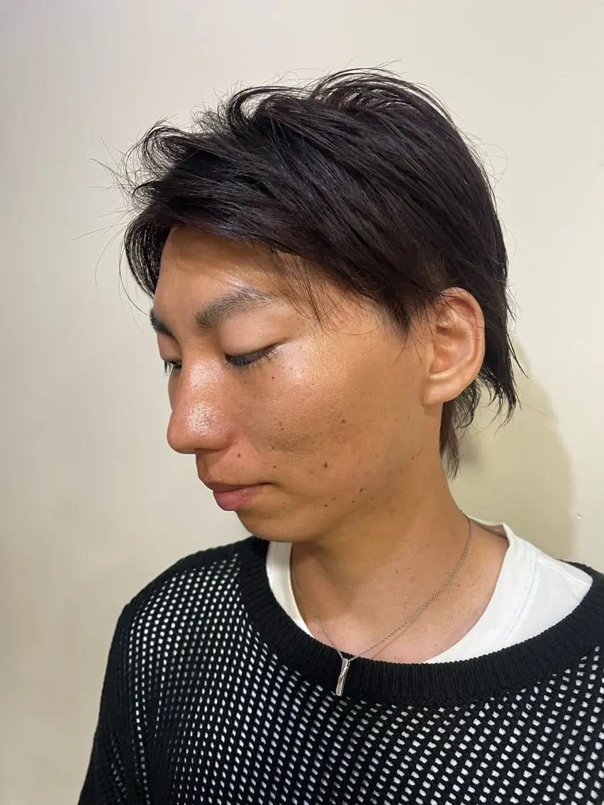 ショート カラー メンズ メンズブリーチ ブリーチ 浅岡 昭汰のヘアスタイル