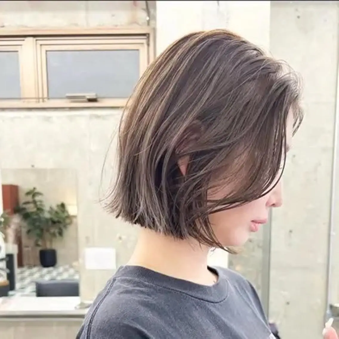 【人気No.1(再来)✨】カット+透明感カラー+3stepトリートメントの写真