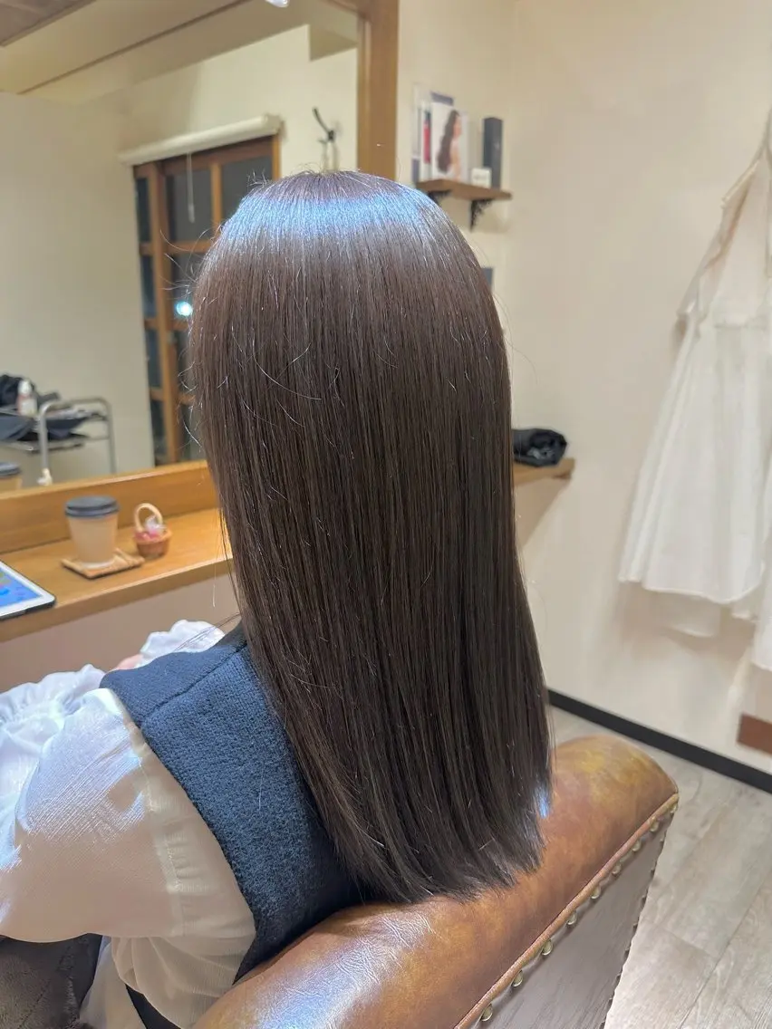 セミロング ヘアカラー 佐藤 真依のその他イメージ