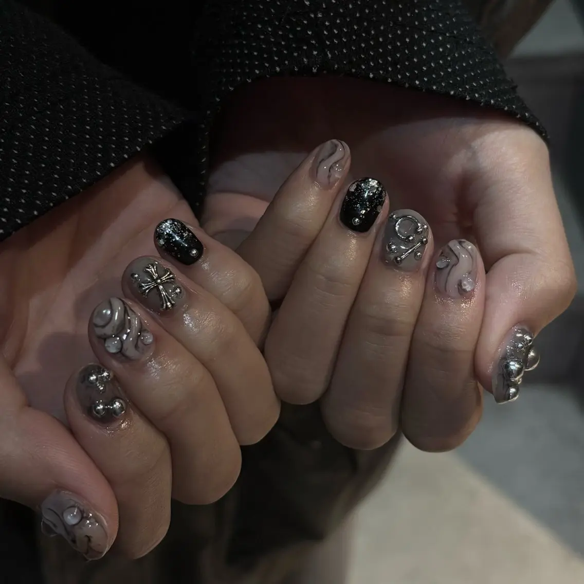 ネイル ハンドネイル 🦋WOLTOKYO 🦋shizukuのネイルデザイン