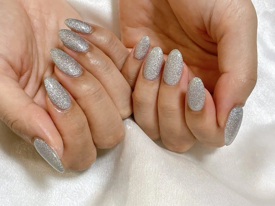 ネイル オーロラネイル フットネイル フレンチネイル ジェルネイル マグネットネイル ハンドネイル mogunail &blowのネイルデザイン
