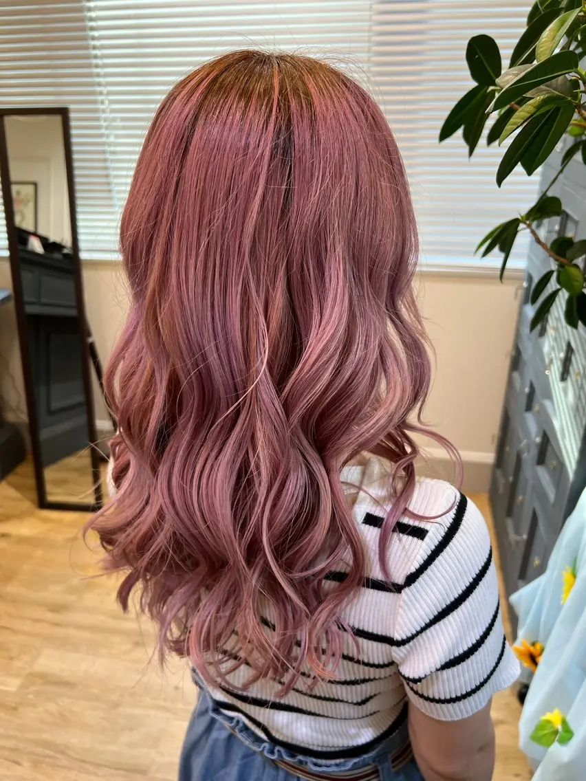 ロング カラー 千葉 菜央 【南柏】のヘアスタイル