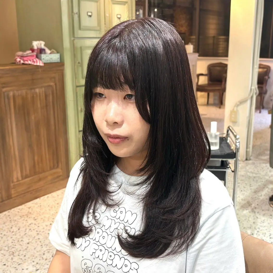セミロング カット ヘアカラー クセ/うねり改善/ 縮毛矯正🫧ゆりのヘアスタイル