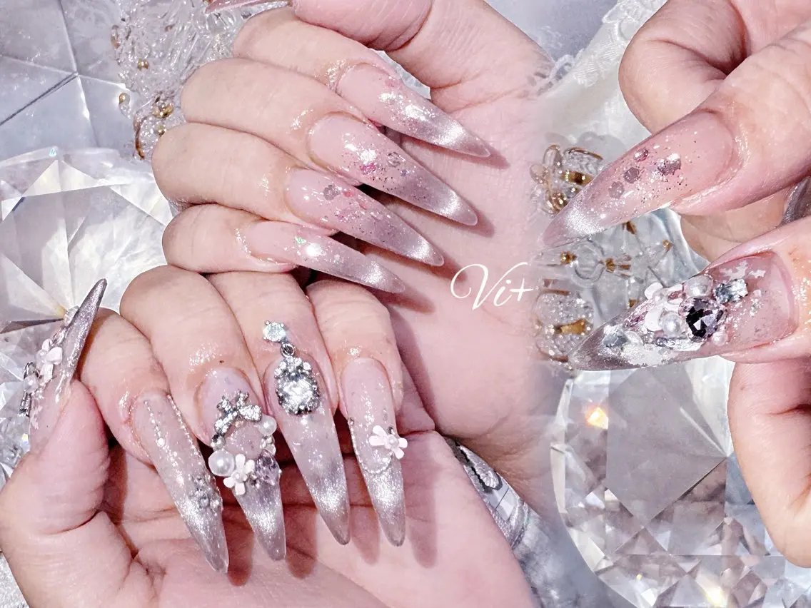 ネイル ハンドネイル ✨Nailsalon Vi+✨のネイルデザイン