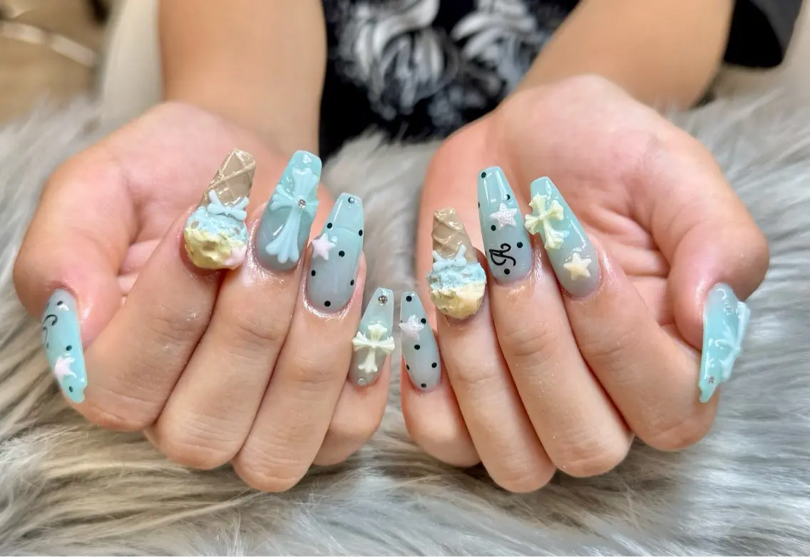 ネイル ハンドネイル ハンドケア Anh Nail 歌舞伎町のネイルデザイン