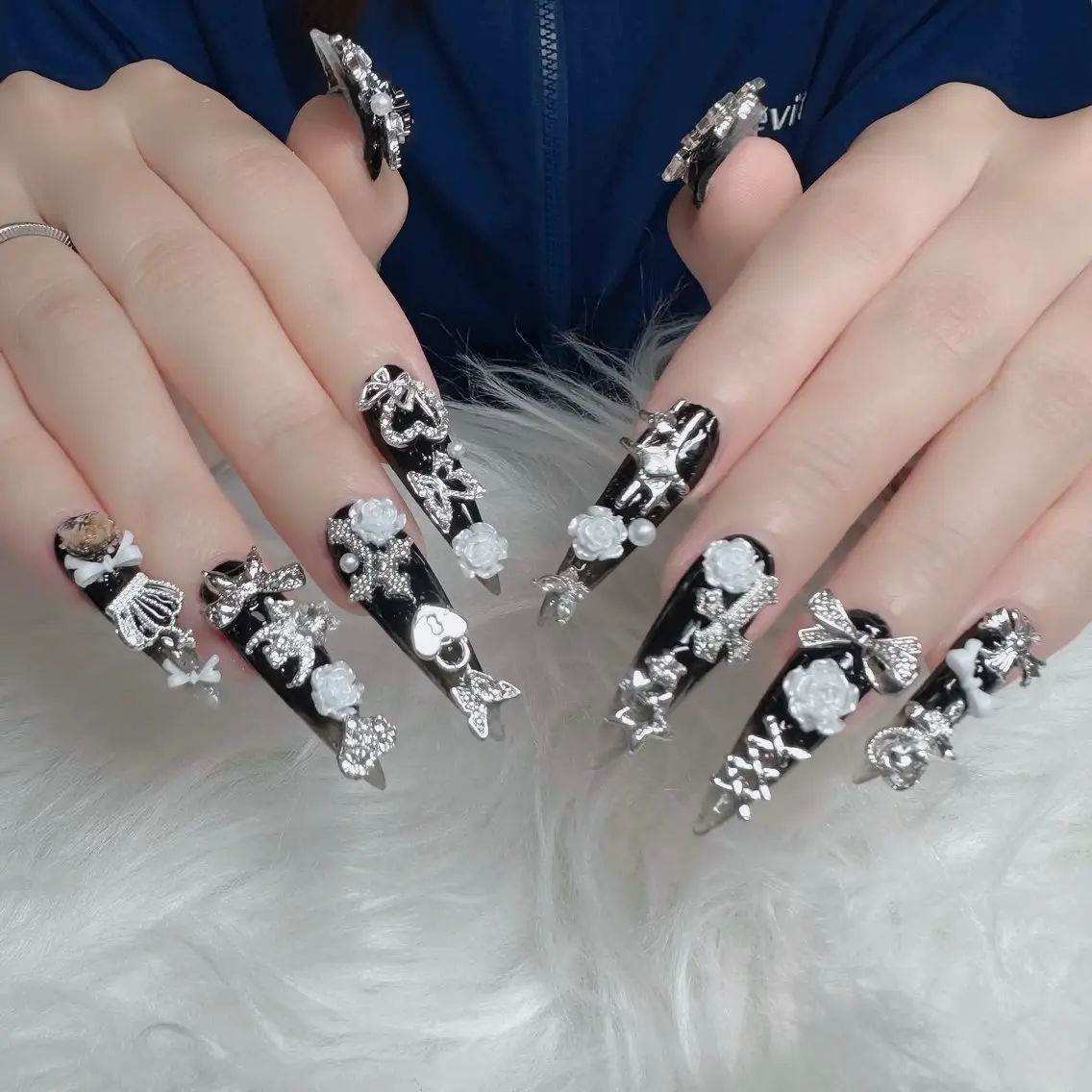 ネイル フットネイル フレンチネイル グラデーション 韓国ネイル ロングネイル ハンドネイル Hani Nail Salonのネイルデザイン