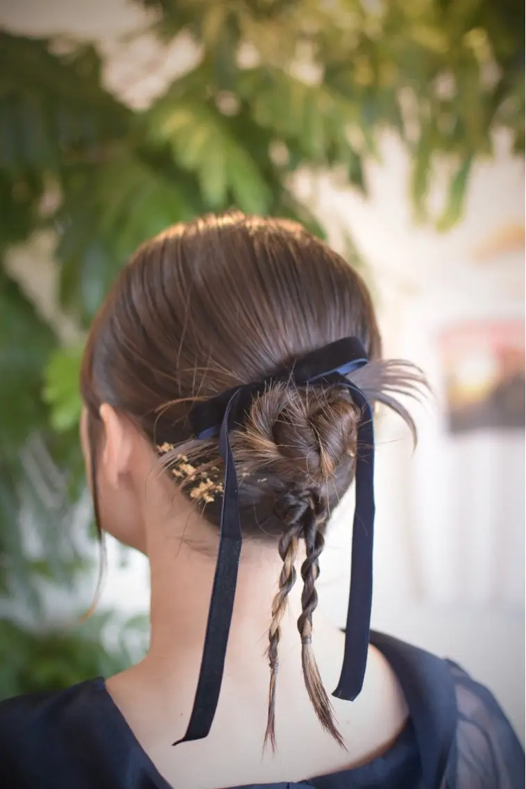ミディアム ヘアアレンジ 青木 紗耶のヘアスタイル