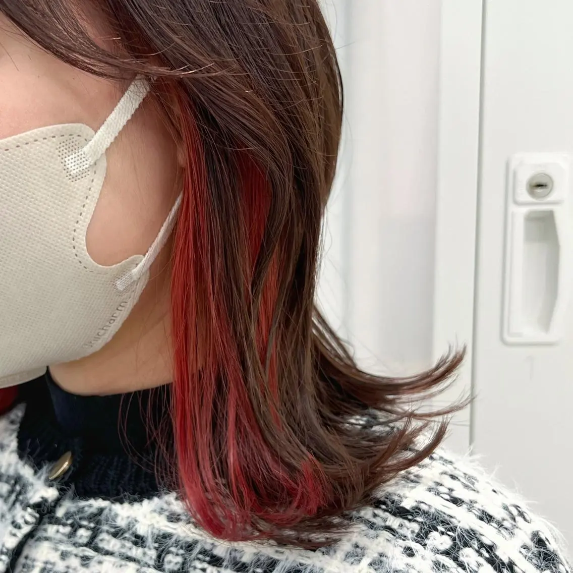 ミディアム カラー ブリーチ 透明感カラー インナーカラー ブリーチなしカラー レッドカラー 韓国ヘア☁️ mitsukiのヘアスタイル