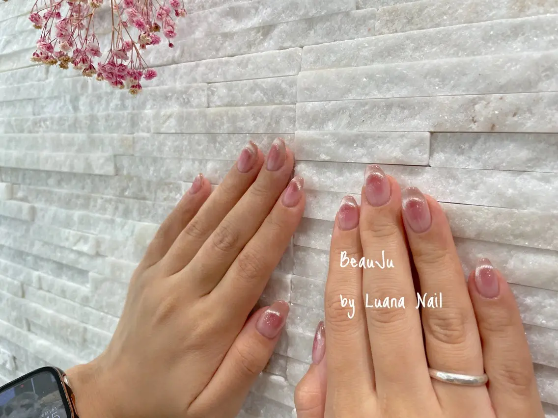 ネイル マグネットネイル ハンドネイル BeauJu by Luana Nailのネイルデザイン
