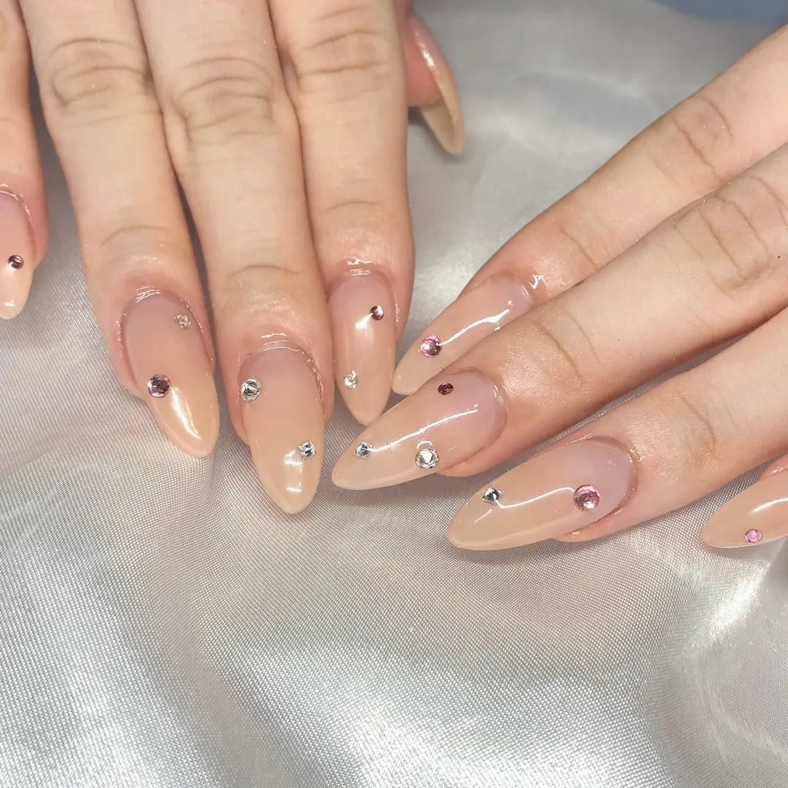 ネイル ハンドネイル Nail ヌシん家 AKANEのネイルデザイン