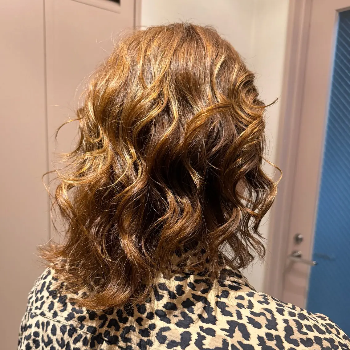 セミロング カラー メンズ ヘアカラー 🫍🪸🫧 艶々カラー/蘭🌺のヘアスタイル