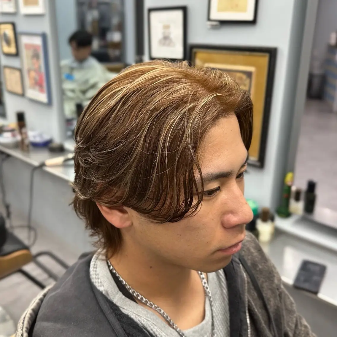 メンズカット＋ハイライト＋シャンプー＋パワートリートメントの写真