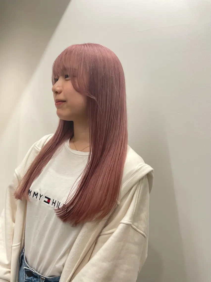 ロング カラー 失敗しないハイトーン ✨ミルクティー/ミワのヘアスタイル