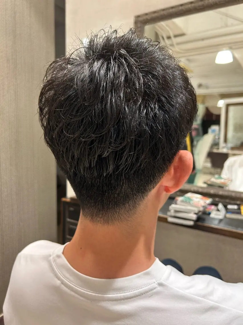 メンズ タテイシ アサノのヘアスタイル