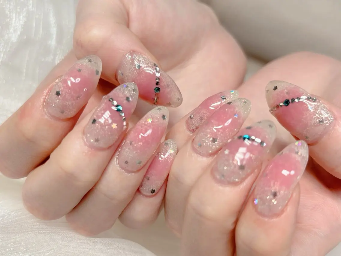 ネイル 持ち込み ワンホンネイル Nail •Head スパFortunaのネイルデザイン