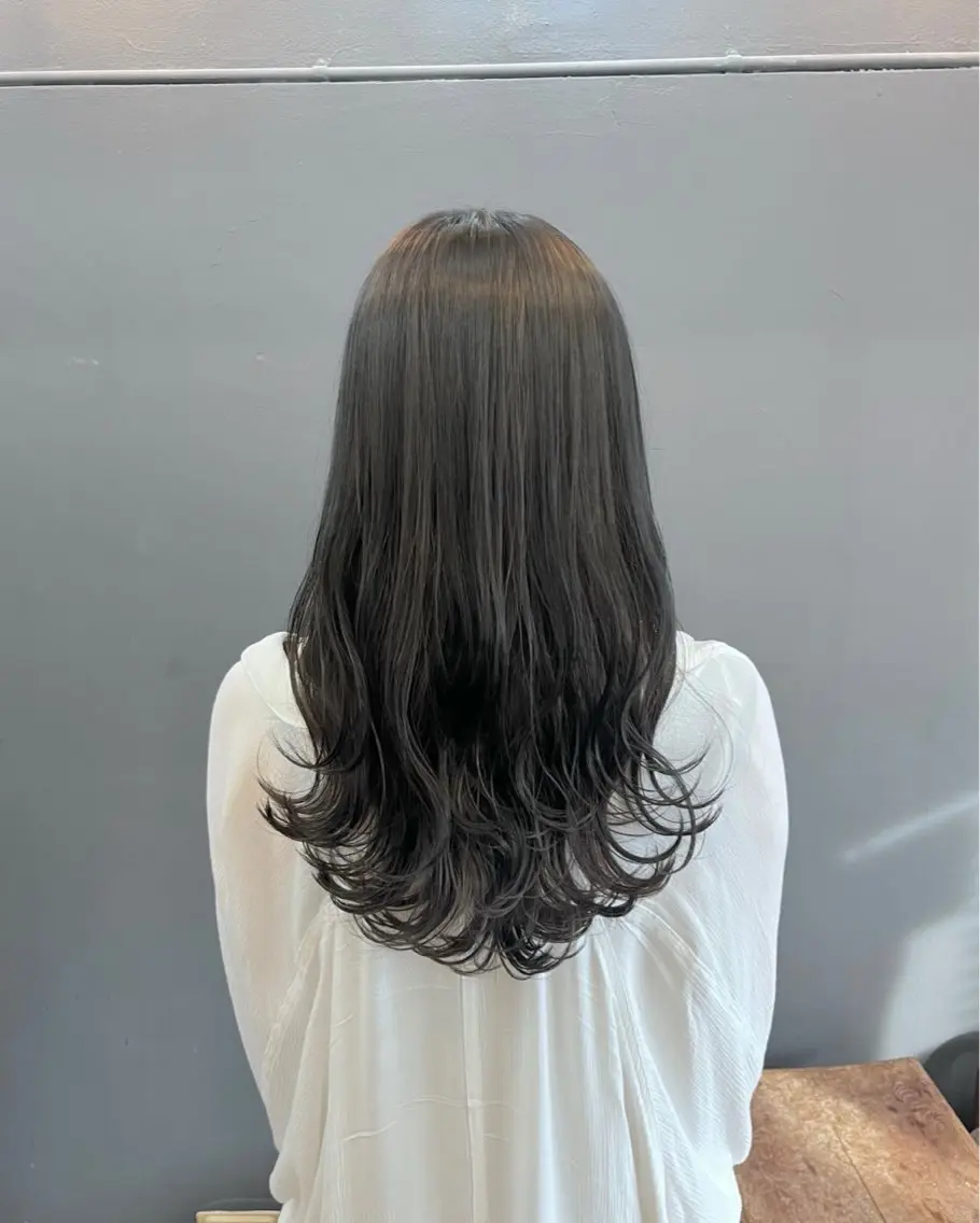 ロング カラー カット ヘアカラー 暗髪とオリーブ🌿 渡辺拓人のヘアスタイル