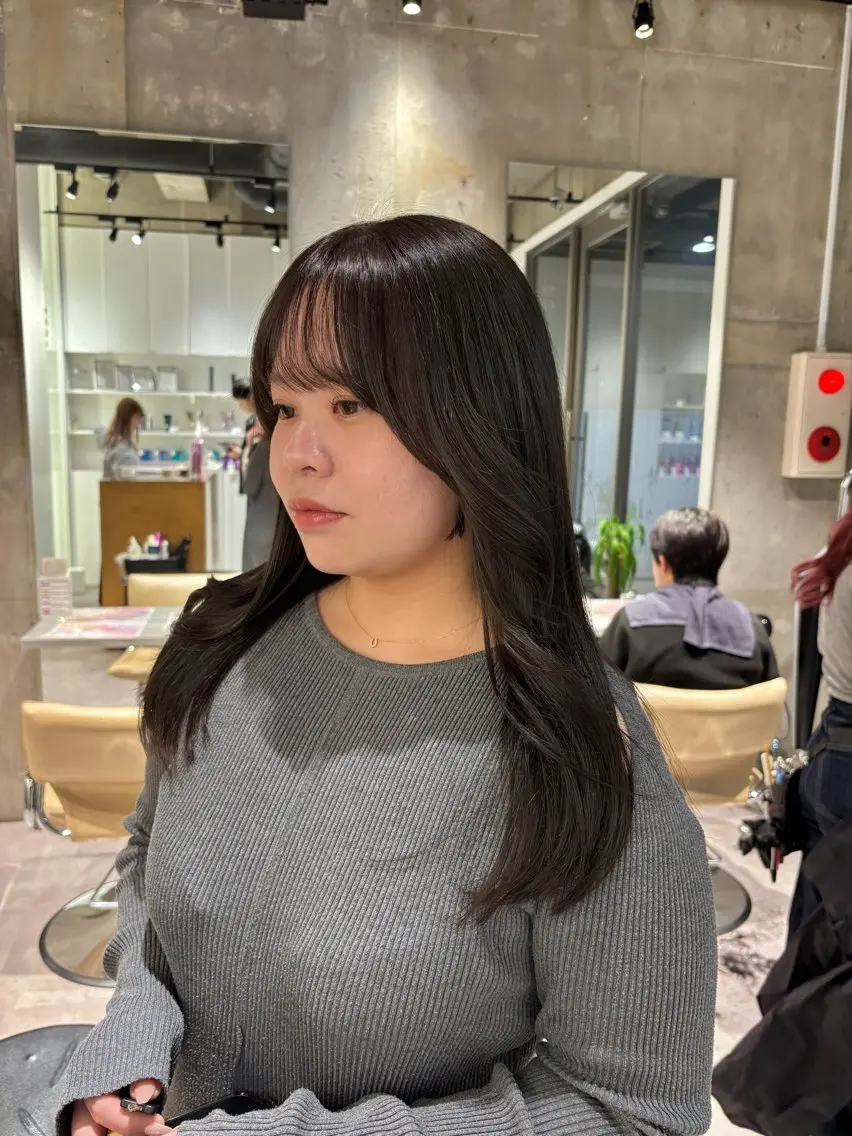 ロング カラー ヘアアレンジ 透明感カラー レイヤーカット mina🪐立川駅/ 無料ショートカットのヘアスタイル
