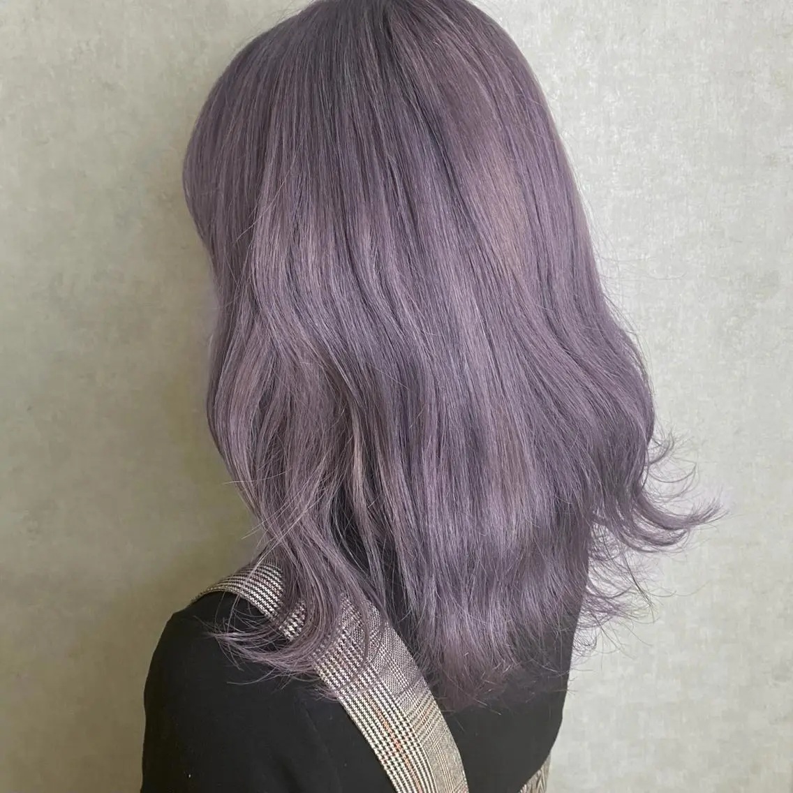 ミディアム パープルカラー ヘアカラー トリートメント 🌱ブリーチ・透明感 カラー/mapi🦭のヘアスタイル