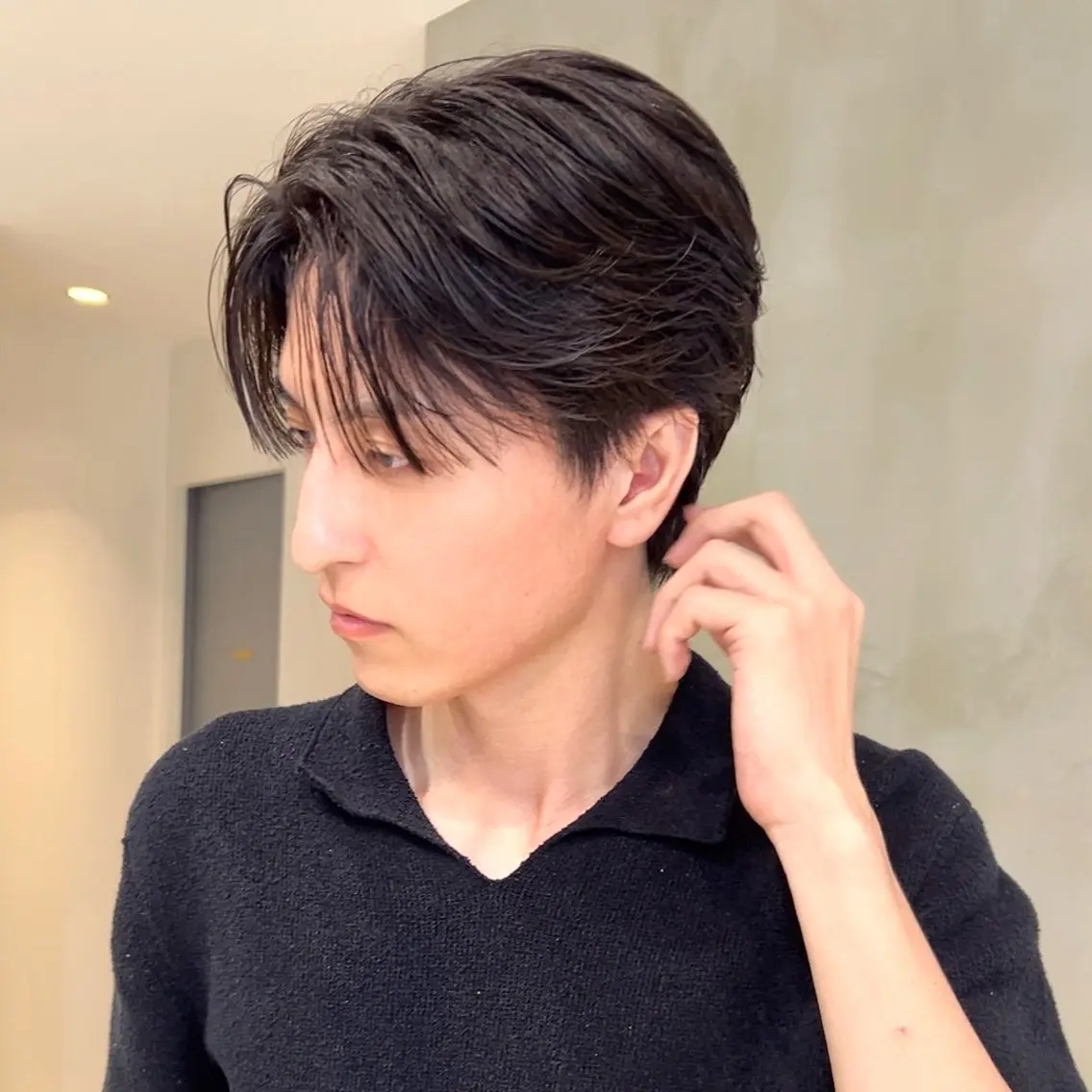 ミディアム パーマ メンズ カット 縮毛矯正 岡田大志🇰🇷 中/韓メンズヘアのヘアスタイル