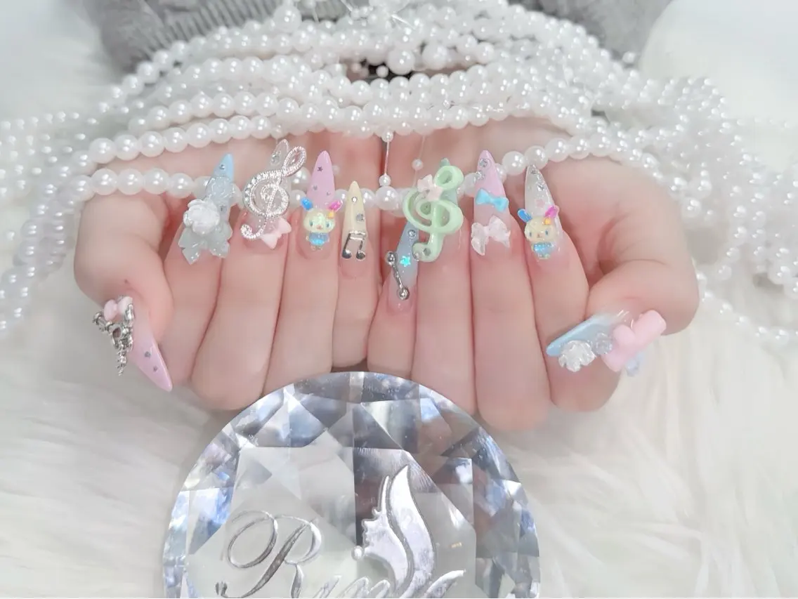 ネイル ブルー ジェルネイル ガーリー グラデーション グリーン ハンドネイル Rin Nail 新大久保店のネイルデザイン