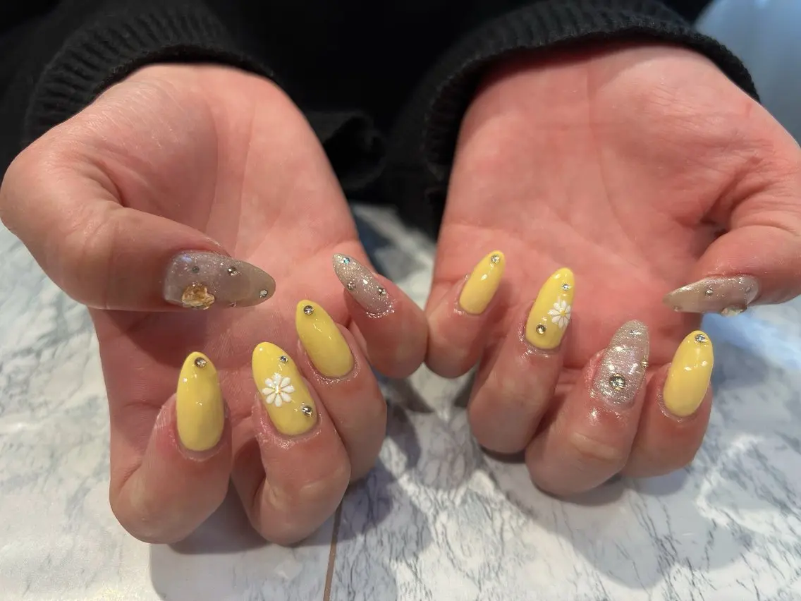 ネイル ハンドネイル Lavish nailのネイルデザイン