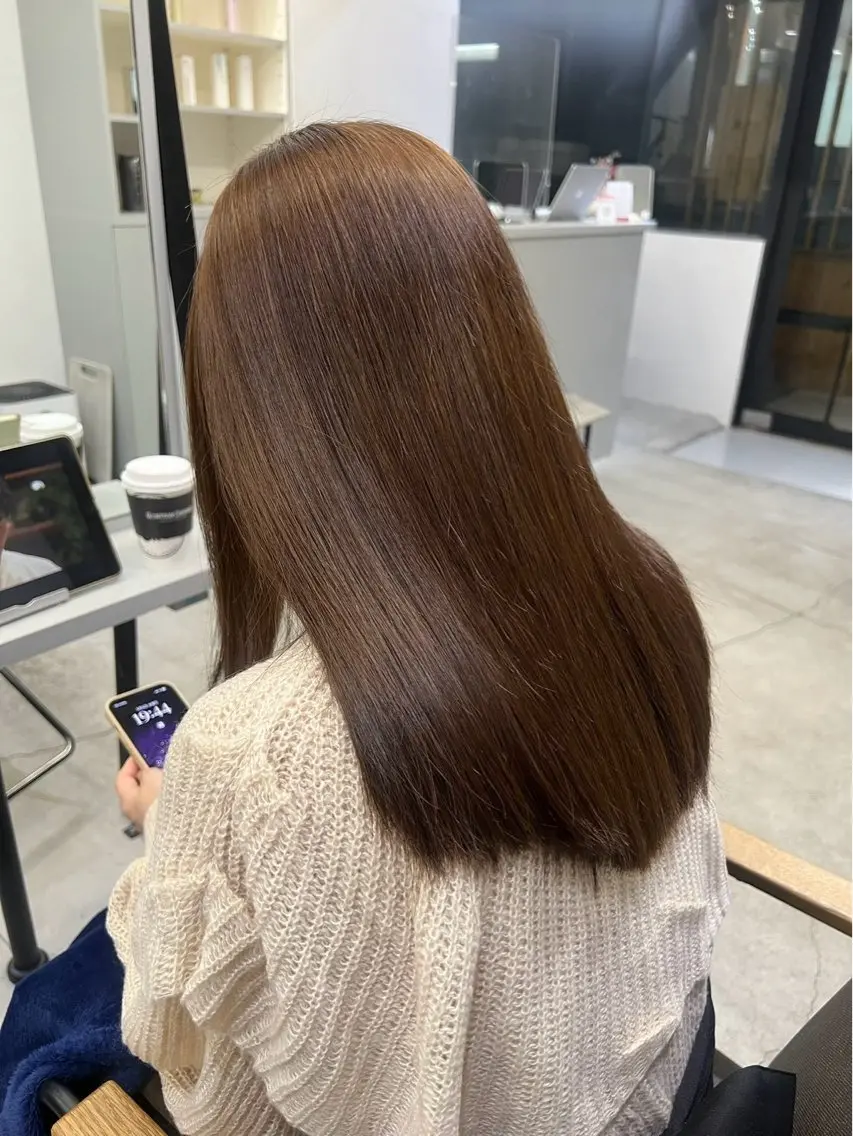 ロング パーマ 縮毛矯正 🍒モテ暖色カラー × うる艶✧ ゆなのヘアスタイル