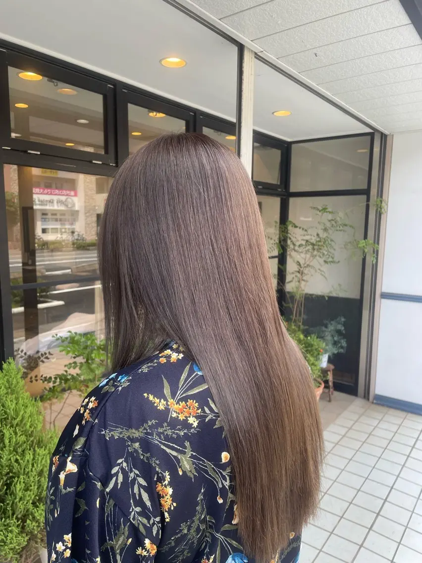 ロング カラー アッシュ ブラウンカラー noda komiのヘアスタイル