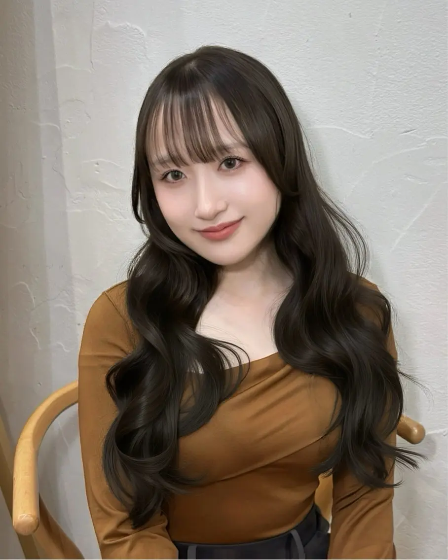 ロング カラー ブリーチ 透明感カラー グレージュ ブリーチなしカラー オリーブカラー ヘアカラー トリートメント ブリーチなし透明感 カラー/チサト🌿のヘアスタイル