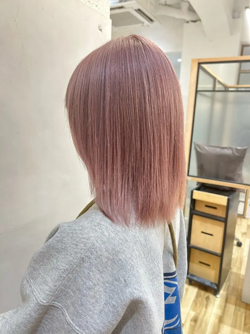 ミディアム ヘアカラー ゆうき あすかのヘアスタイル