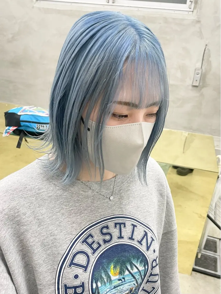 ミディアム カラー ミディアムパーマ ブリーチ ダブルカラー イヤリングカラー ハイライトカラー ヘアカラー トリートメント スパイラルパーマ 🌐hina⭐️のヘアスタイル