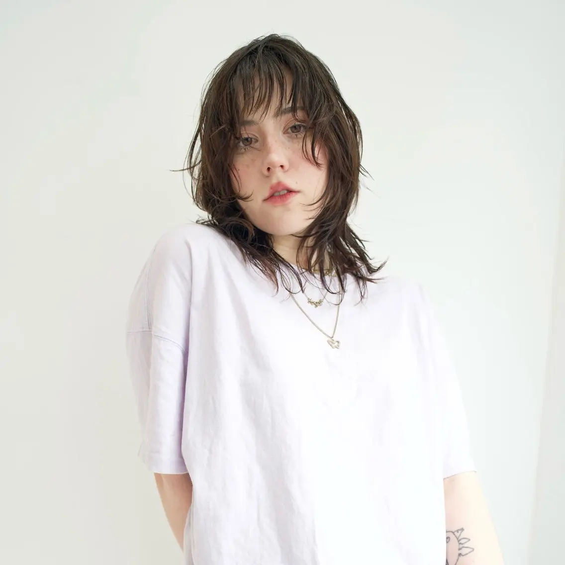 ミディアム レイヤーカット ウルフカット ウルフレイヤー カット ヘアカラー 💎お顔まわりカット 【シクネ】ユウダイのヘアスタイル