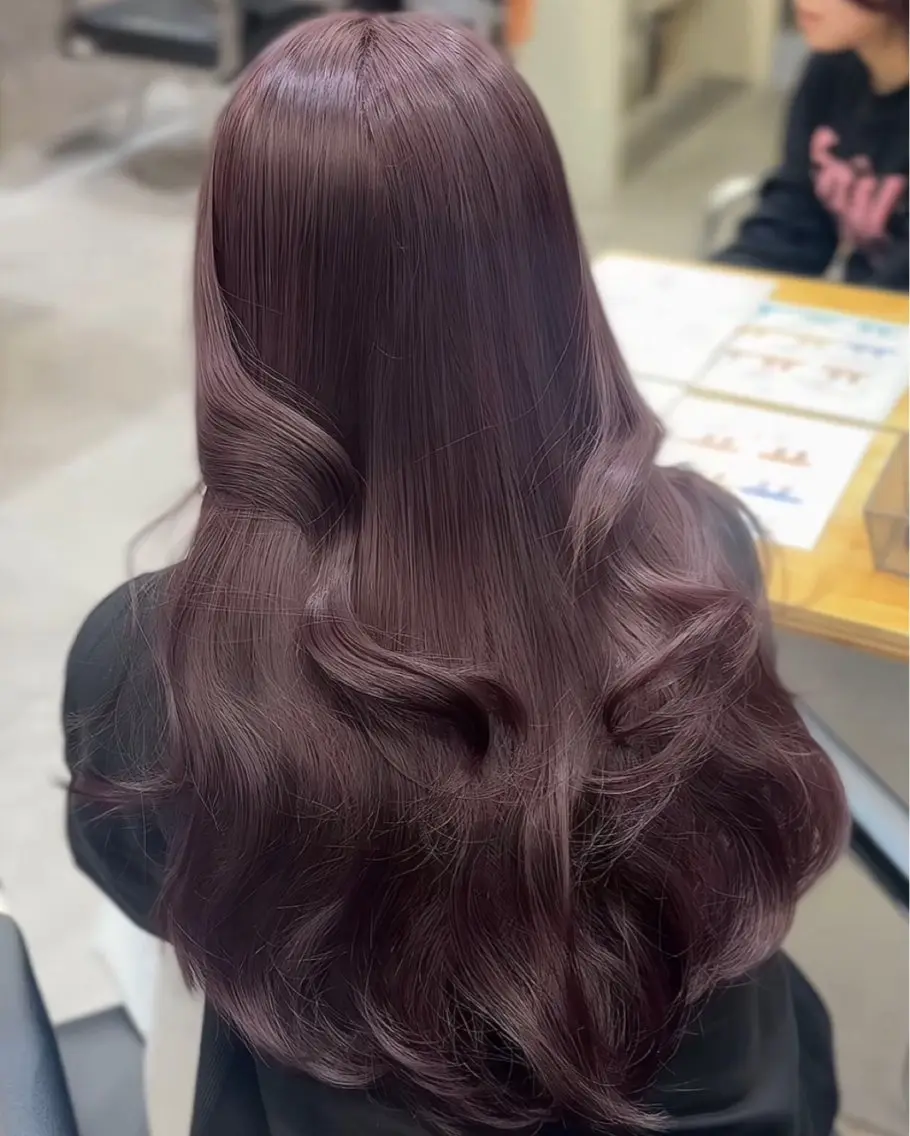 ロング カット ヘアカラー トリートメント Mirai/ 艶カラー/暖色カラーのヘアスタイル