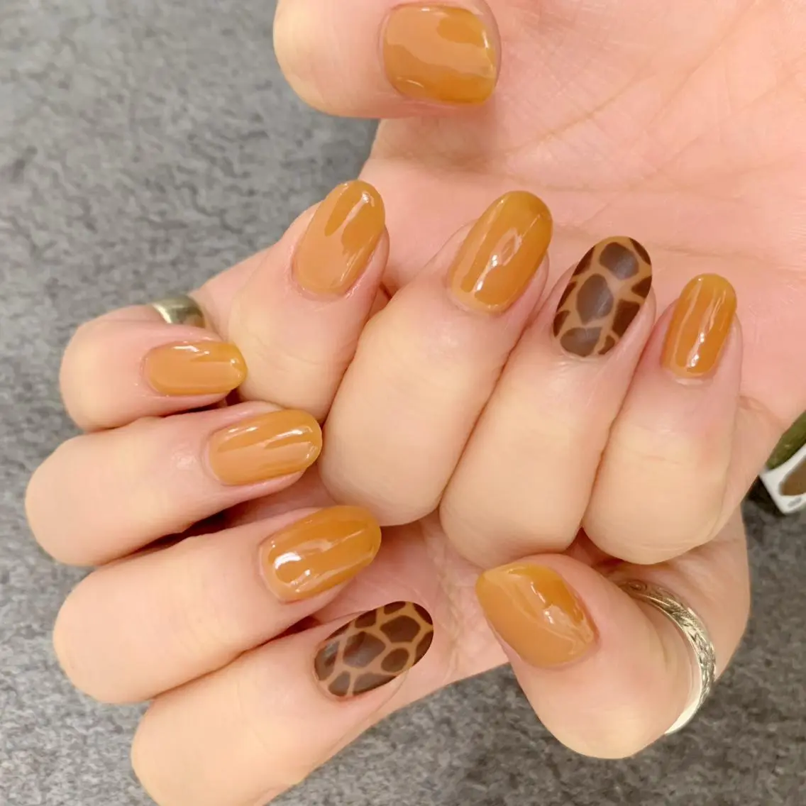ネイル ジェルネイル 山田 真里のネイルデザイン