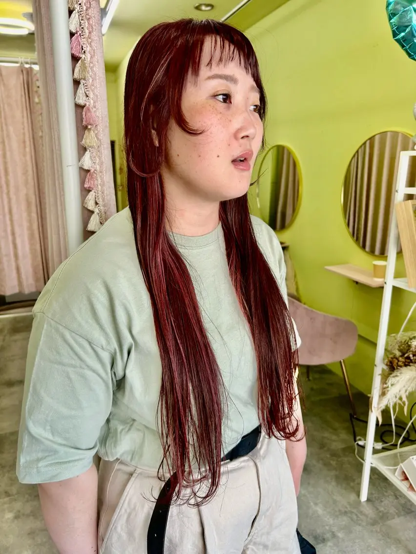 ロング カラー ブリーチ ボルドーカラー ブリーチなしカラー popi 片岡のヘアスタイル