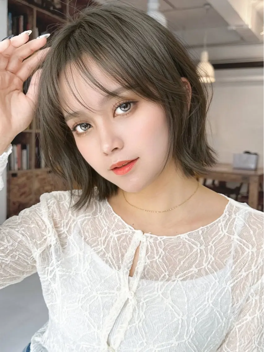 ショート 井本 陽菜のヘアスタイル
