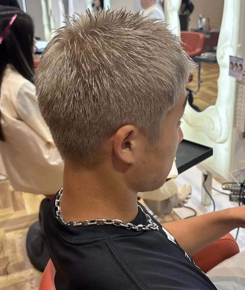 ショート カラー メンズ メンズブリーチ ブリーチ 北脇 健治のヘアスタイル