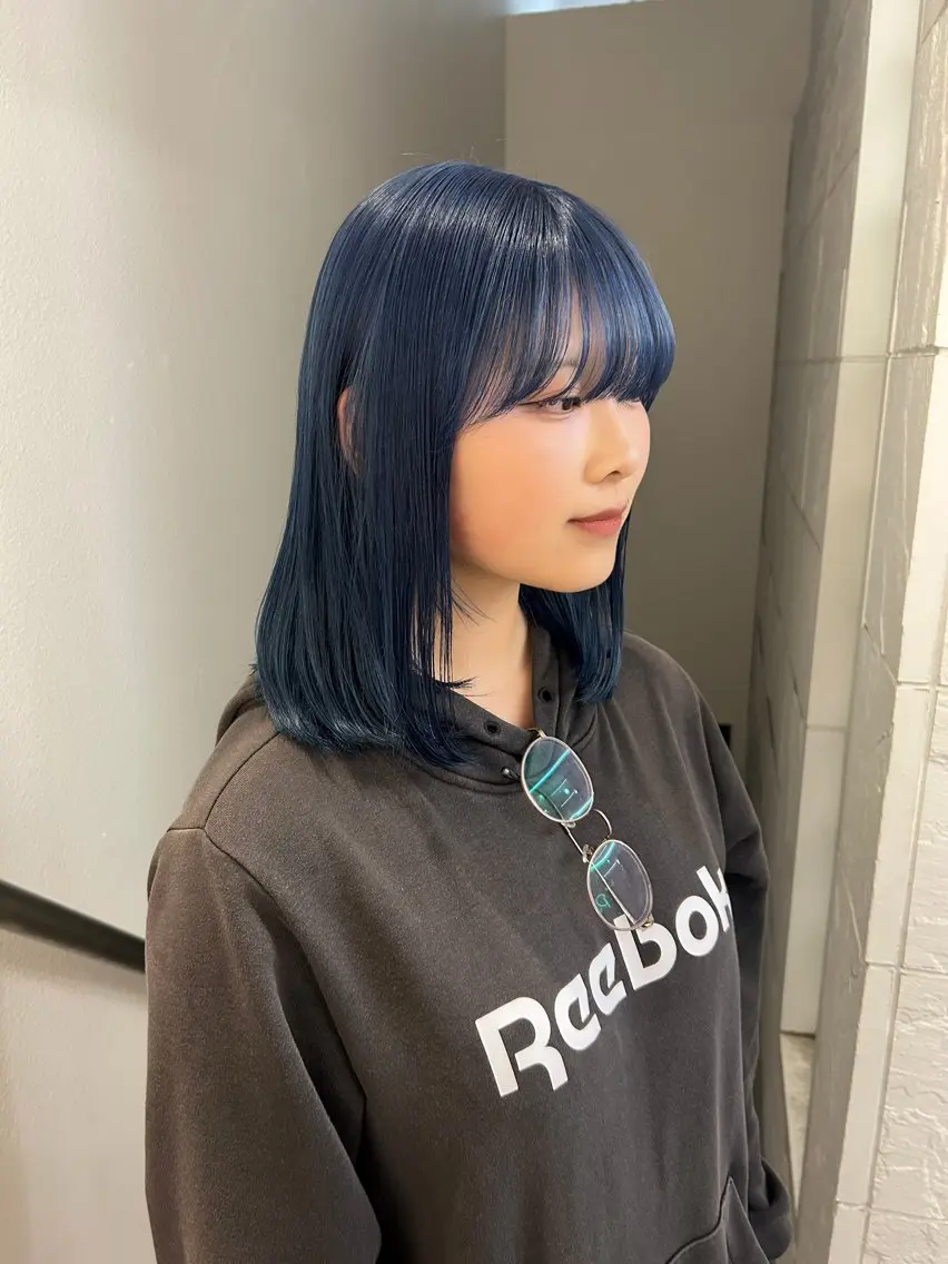 ミディアム カラー ヘアカラー 💜Noa /艶髪ハイトーン💫のヘアスタイル