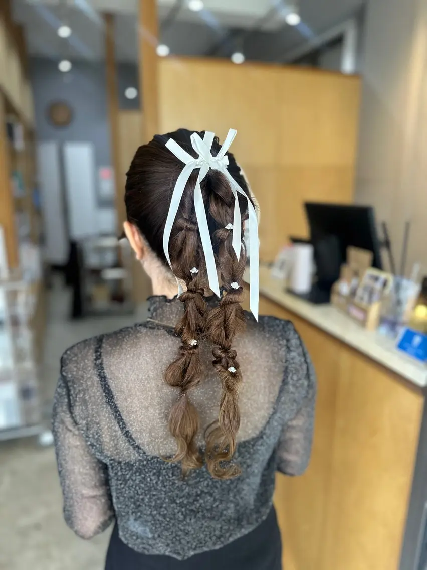 ミディアム ヘアセット miloc MOMOKAのヘアスタイル