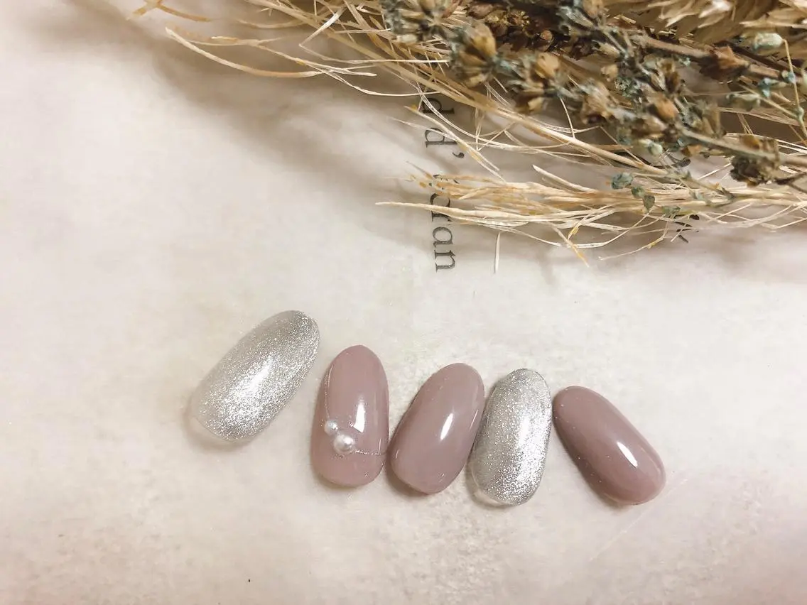 ネイル ハンドネイル mogunail &blowのネイルデザイン