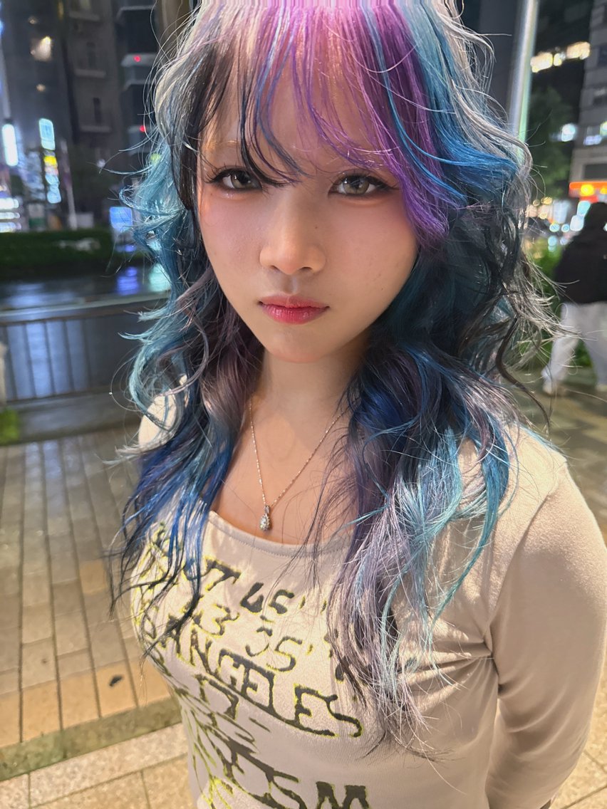 セミロング カラー ヘアカラー トリートメント ブリーチデザインカラ レイヤーカット風雅のヘアスタイル