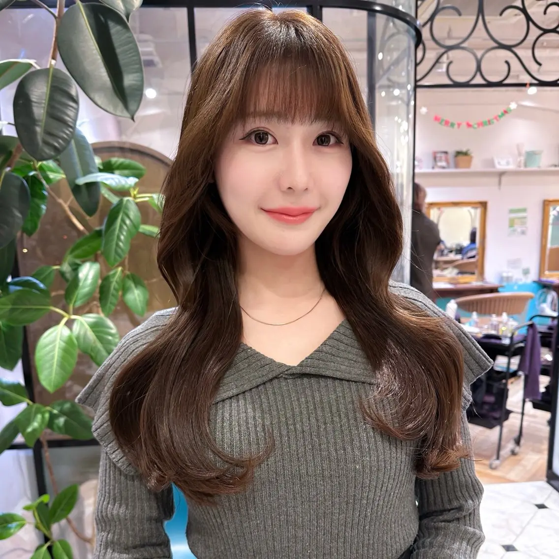 ロング カラー カット ヘアカラー トリートメント レイヤー🇰🇷小顔 見せ顔周り💕トモミのヘアスタイル