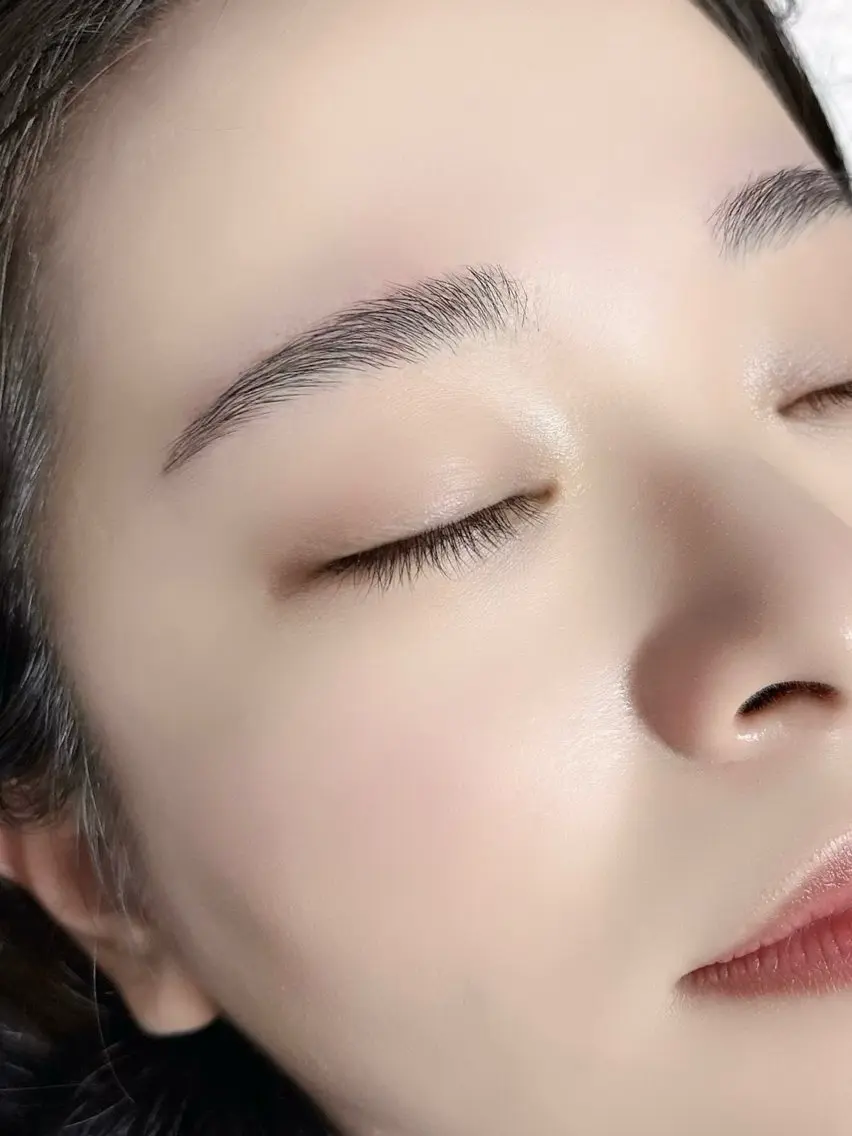 アイブロウ ワックス脱毛 眉カット その他(アイブロウ) salon lady_goのエステ・リラクイメージ