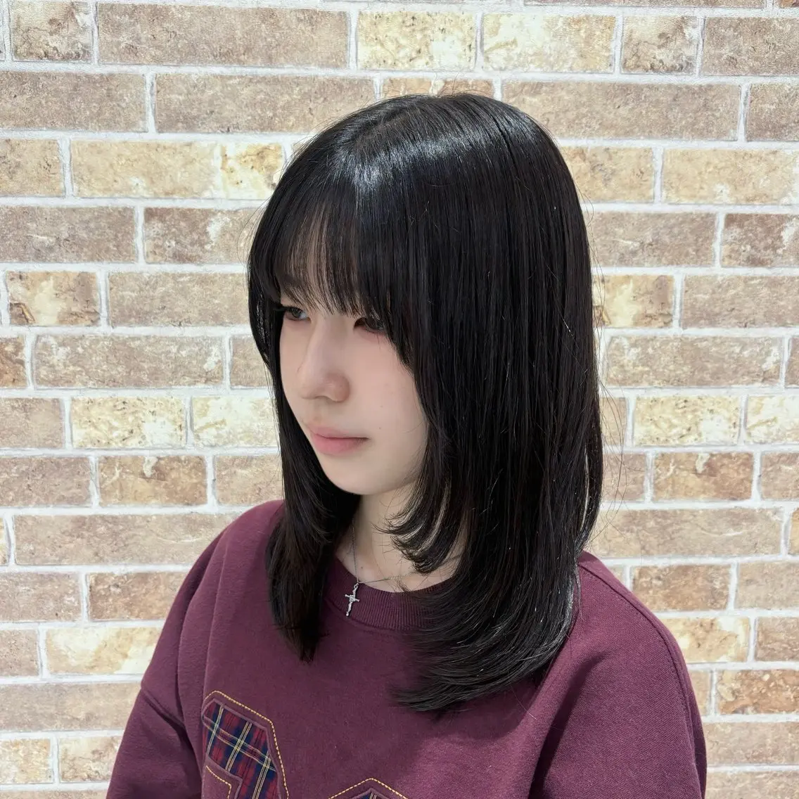 ミディアム カット EARTH 中水   怜奈のヘアスタイル